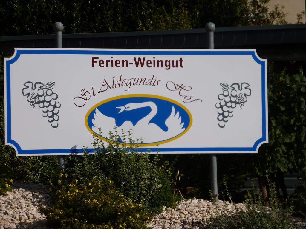 Wein- Und Gaestehaus St. Aldegundishof Sankt Aldegund Eksteriør billede